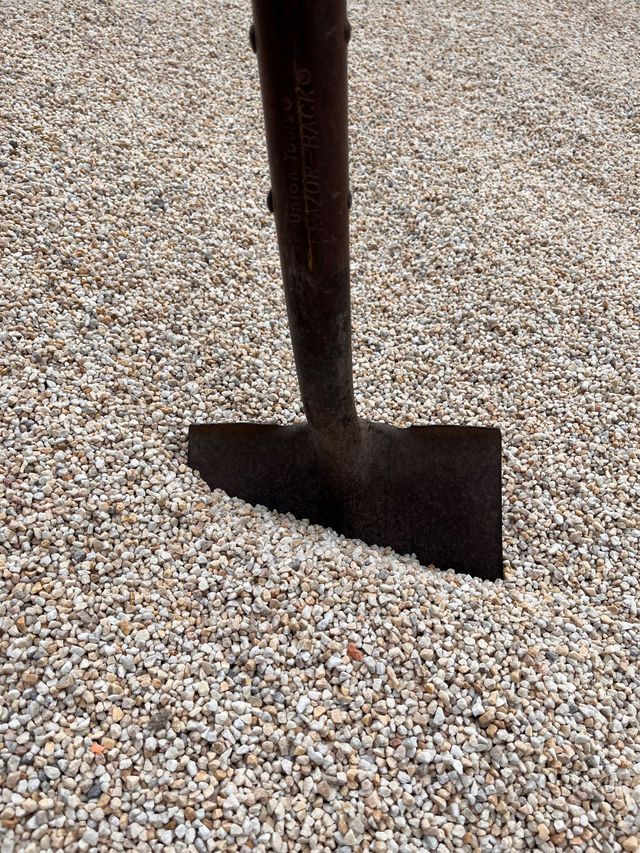 Golden Honey Crushed Rock | Morrison Gravel